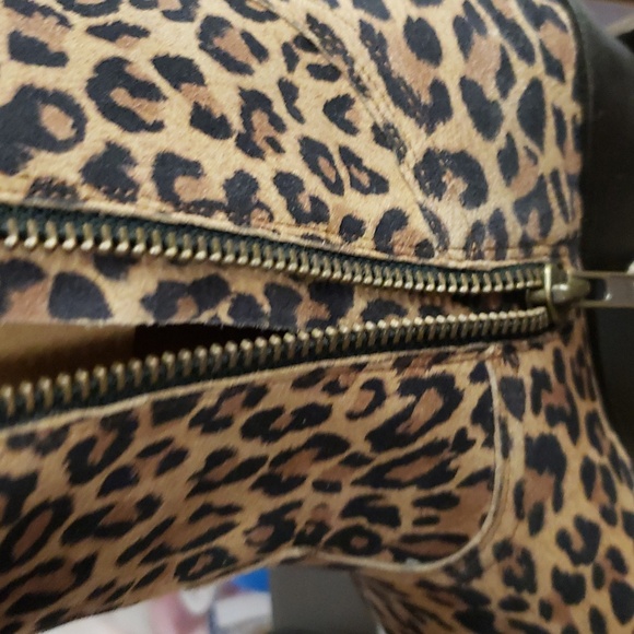 Ariat Leopard Print 7" leather Ankle boot, size 7B - Picture 5 of 7